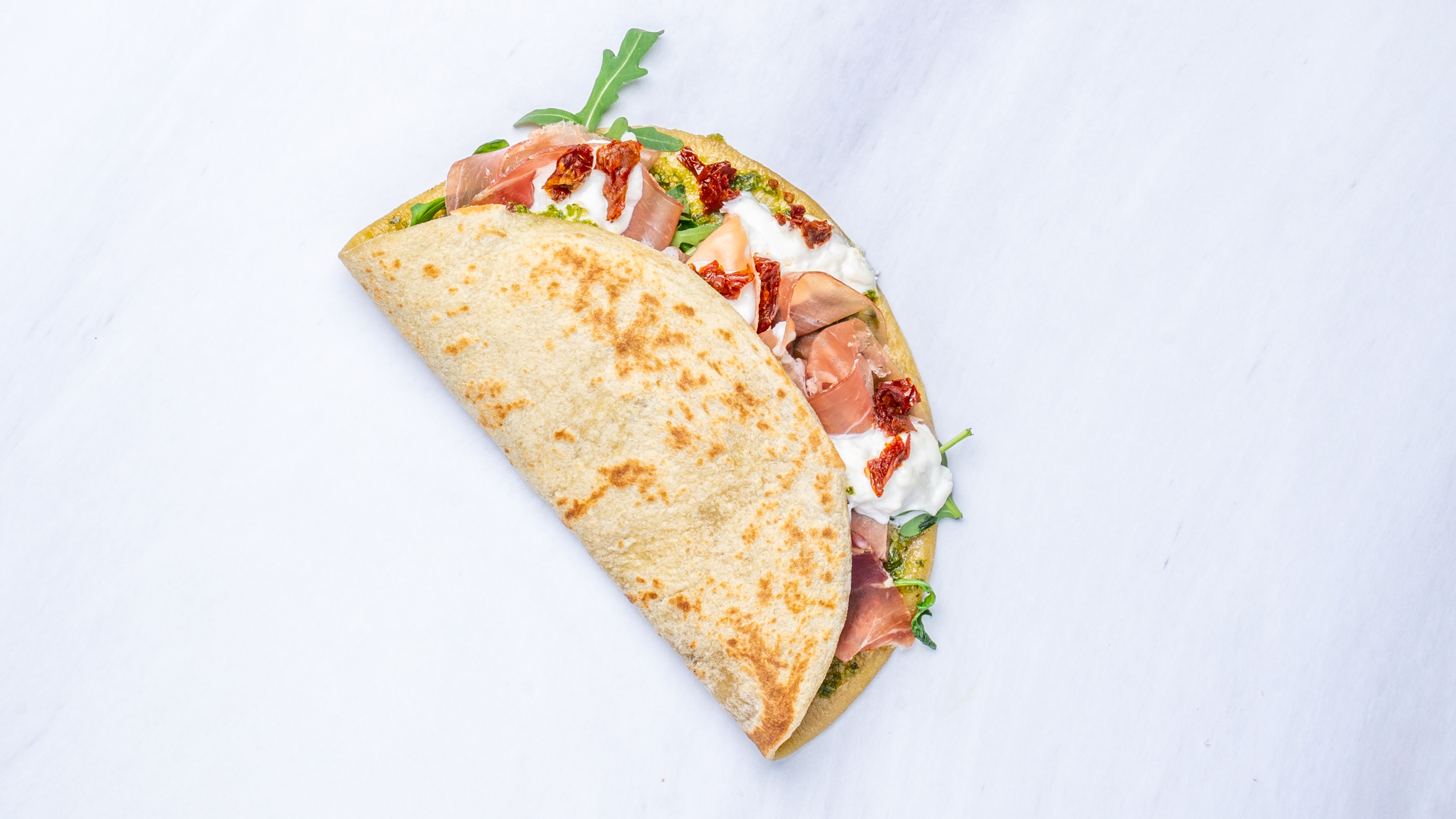 Tricolore – tomat, mozzarella, basilika